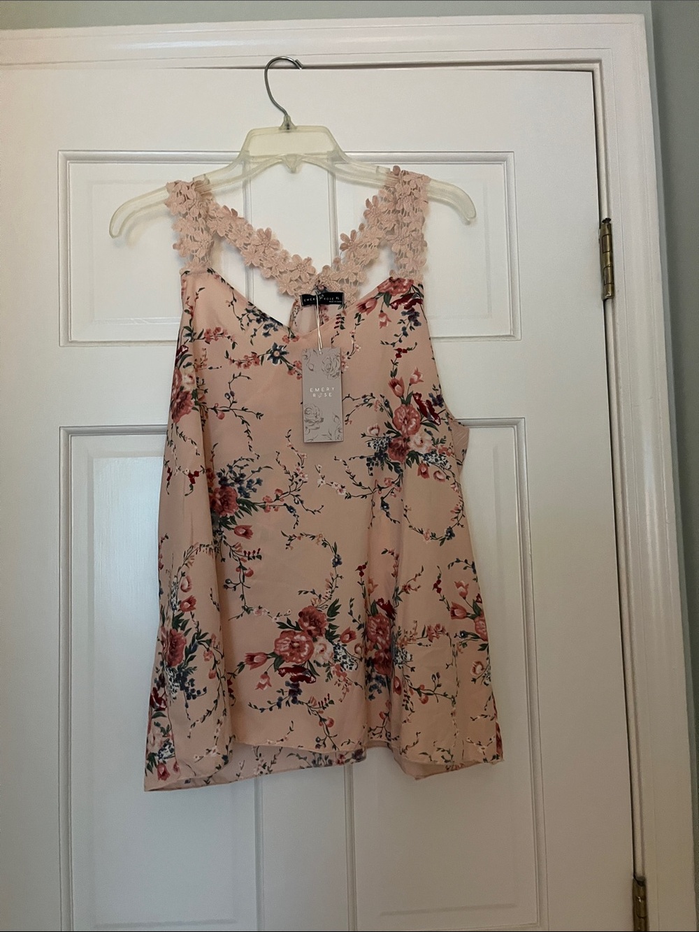 Floral Lace-Trim Pink Sleeveless Top